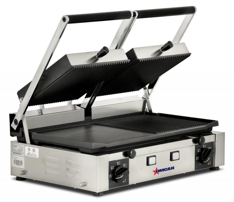 Omcan PG-IT-0737 Elite Series 10″ x 19″ Double Panini Grill with Ribbed Top and 1/2 Grooved and Smooth Bottom Grill Surface, item 11380